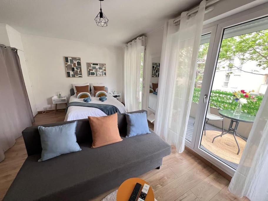Apartment Agreable Paris Centre Metro Rer Rosny-sous-Bois
